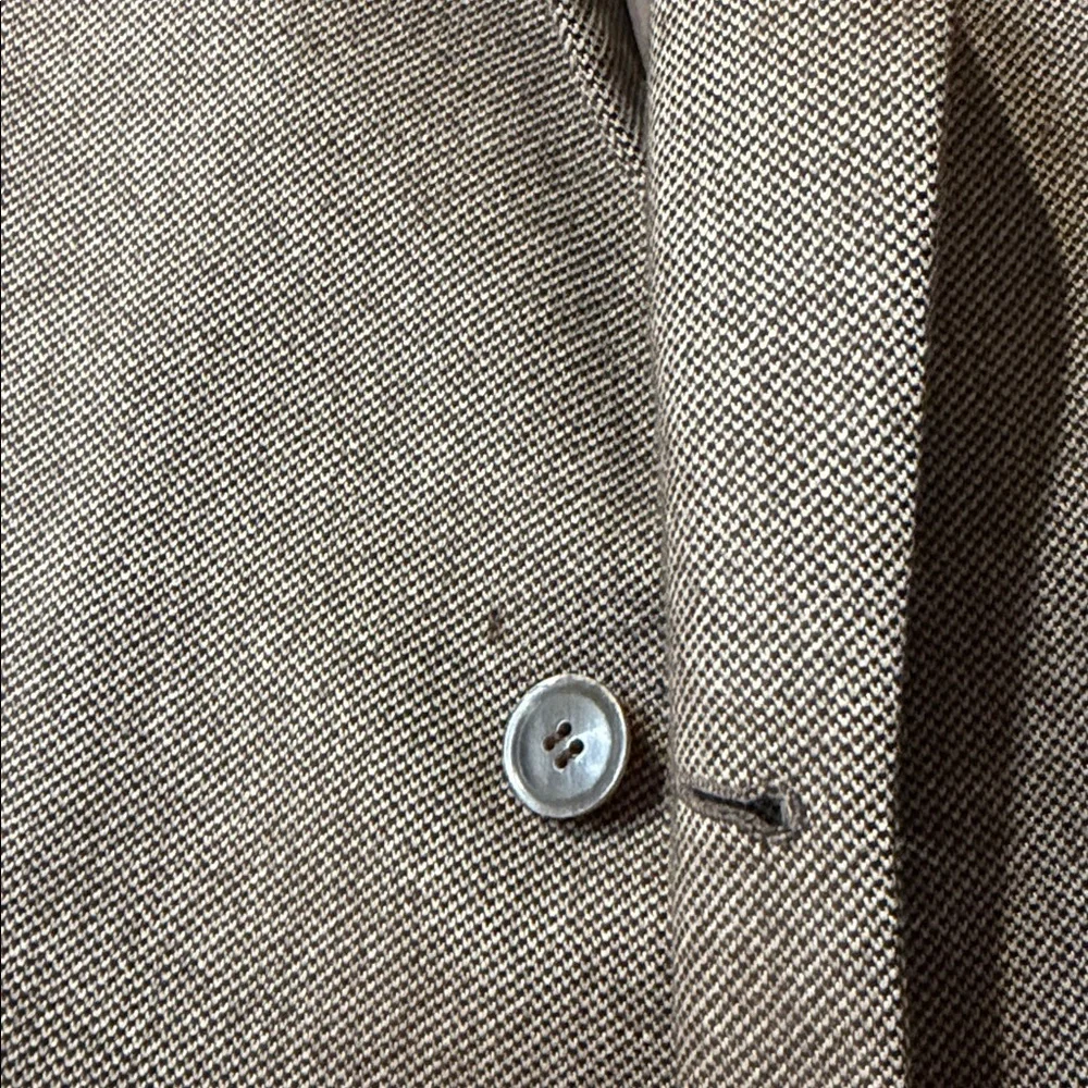 Armani Collezioni Silk Cashmere Blazer. 46L